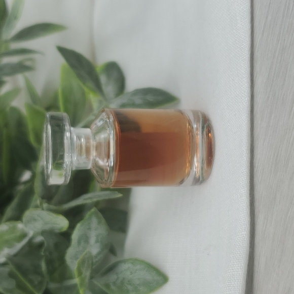 Maison Margiela By the Fireplace - Picture 5 of 8